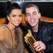 NRJ Music Awards 2011 ... et le meilleur fan est ... Kennie Chretien