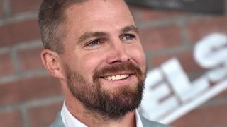 Stephen Amell (Arrow) papa : surprise, un nouveau bébé pour l'ancien super-héros