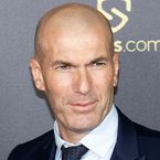 Coupe du Monde au Qatar : Zidane compare les scandales à de "la polémique" et préfère laisser "la place au jeu"