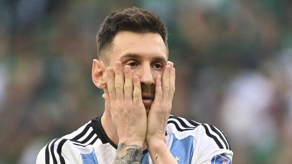 "Il s'est fait acheter" : Lionel Messi payé par l'Arabie Saoudite pour faire perdre l'Argentine ? Les accusations pleuvent, mais...