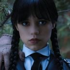 "C'est une dinguerie" VS "C'est infâme" : les abonnés de Netflix totalement divisés face à la série Mercredi