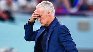 Une guerre interne éclate chez les Bleus ! La femme d'un joueur balance les dossiers en pleine Coupe du Monde et ça fait mal !