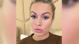 "Ça peut faire des dégâts" : Carla Moreau en couple avec un homme marié ? Elle sort du silence