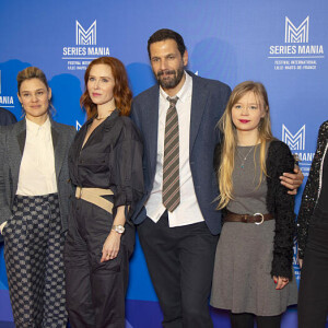 Guest, Marie Denarnaud, Audrey Fleurot, Mehdi Nebbou, Cypriane Gardin, Beéangere McNeese de la série HPI - 6 ème édition du Festival Séries Mania à Lille, France, le 18 mars 2023. © Christophe Aubert via Bestimage  No Web pour la Belgique et la Suisse 