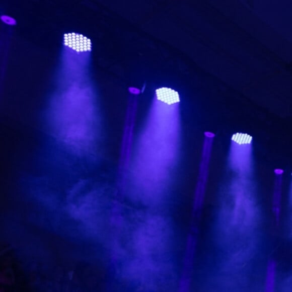 Drake sur scène. Personnalités à la soirée Pré Superbowl de Drake au Hanger 1 à Scottsdale le 10 février 2023.