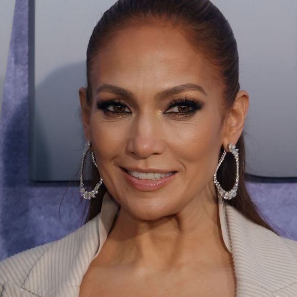 Jennifer Lopez à la première du film "The Mother" à Los Angeles, le 10 mai 2023. 