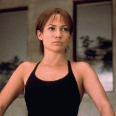 20 ans avant The Mother, J-Lo était déjà au coeur d'un thriller féministe très très énervé, et tu dois vraiment le revoir sur Netflix