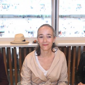 Isabelle Rome (Ministre de l'Égalité entre les femmes et les hommes, de la Diversité et de l'Égalité des chances) et Delphine Ernotte (Présidente de France Télévisions) et Léa Salamé au déjeuner de la finale Messieurs de France Télévision (jour 15) sur la terrasse de France Télévision lors des Internationaux de France de Tennis de Roland Garros 2022 à Paris, France, le 5 Juin 2022. © Bertrand Rindoff/Bestimage 