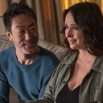 Jennifer Love Hewitt (Maddie) et Kenneth Choi (Chimney) en froid sur le tournage de 9-1-1 ? On a la réponse
