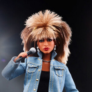 Barbie célèbre la carrière musicale de Tina Turner avec une nouvelle poupée
