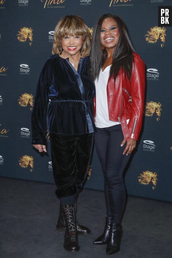 Tina Turner et Kristina Love - Photocall de la comédie musicale "Tina - The Tina Turner Musical" à Hambourg. Le 23 octobre 2018