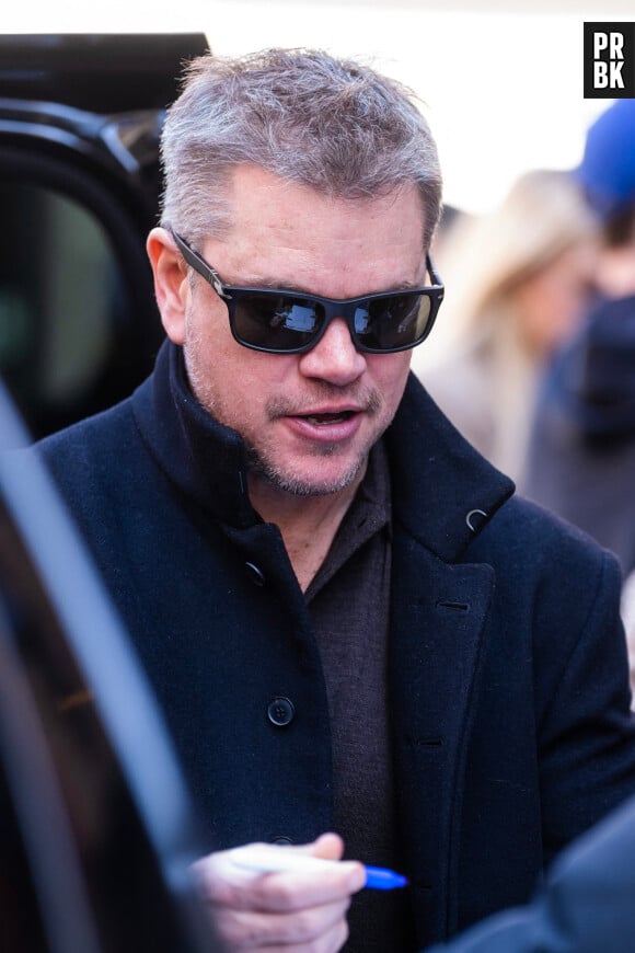 Exclusif - Matt Damon sort d'un brunch à New York le 9 avril 2023.