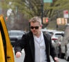 Exclusif - Matt Damon revient d'un séance shopping chez Chanel avec sa femme Luciana Barroso à New York le 8 avril 2023.