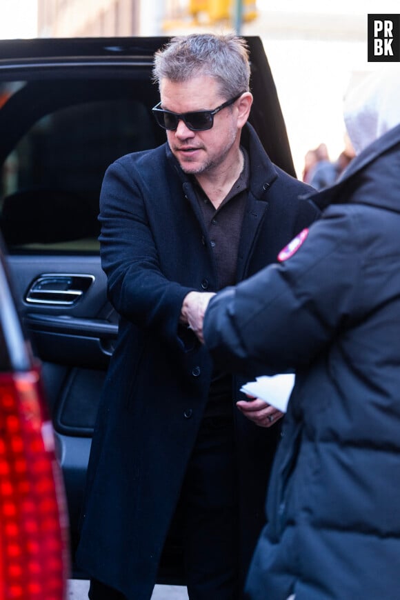 Exclusif - Matt Damon sort d'un brunch à New York le 9 avril 2023.