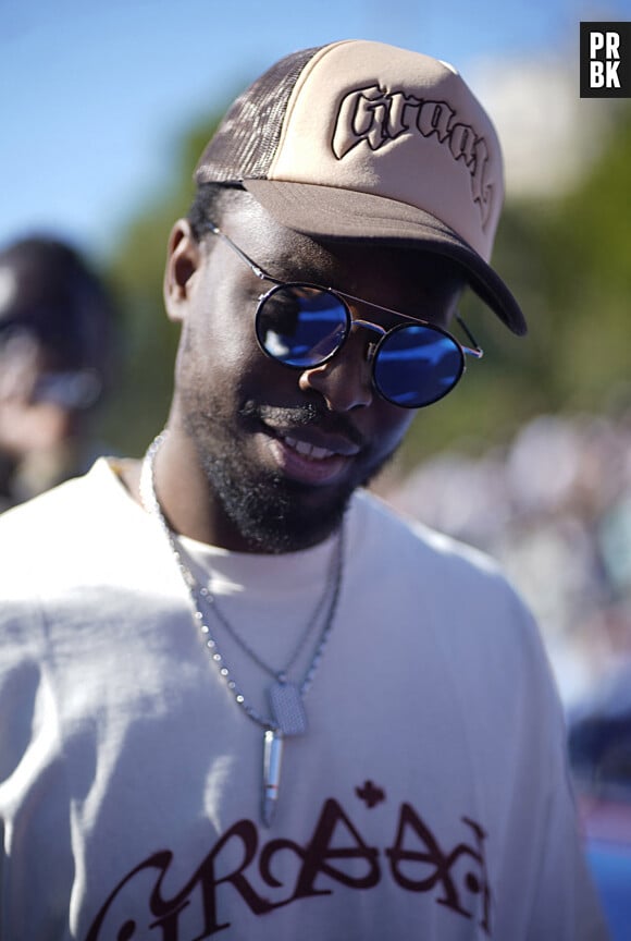 Exclusif - Dadju - People lors du Quai 54, le plus grand tournoi de Streetball au monde à Paris Tour Eiffel le 10 juillet 2022. © Veeren / Perusseau / Bestimage