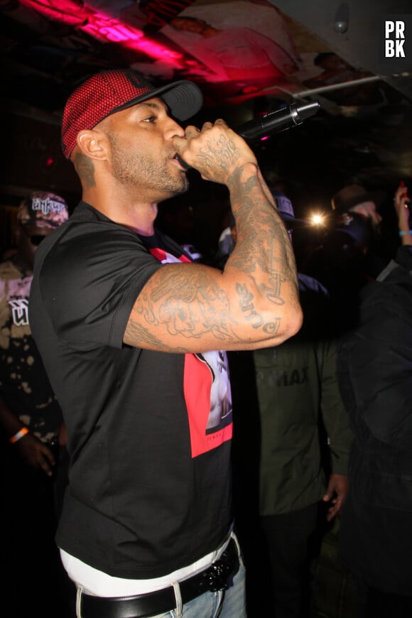 Exclusif - Le rappeur Booba en concert pour la promotion de son D.U.C Whisky au Hobo club à Paris, France, le 22 octobre 2017. © Phiilippe Baldini/Bestimage