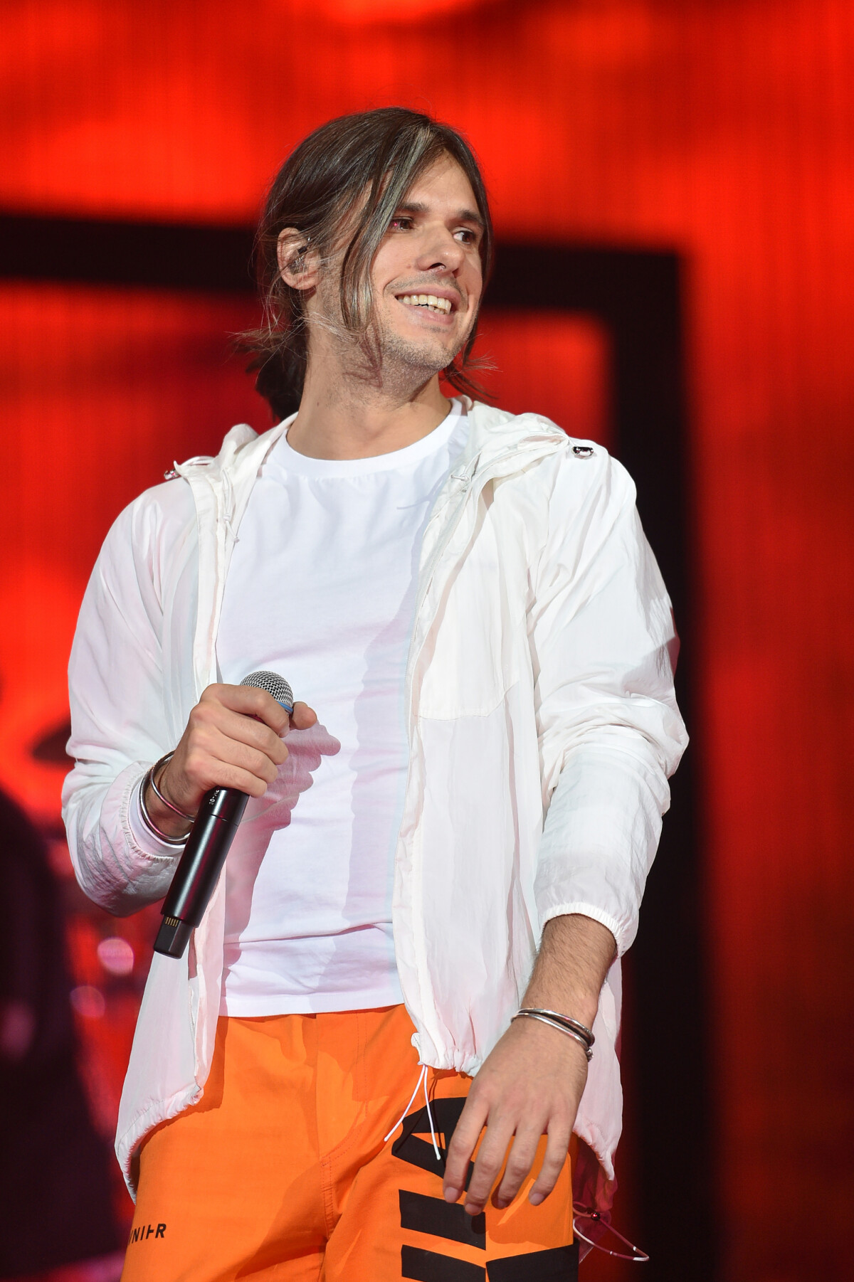 photo-orelsan-lors-du-concert-de-maitre-gims-au-stade-de-france