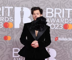 Un couple lui a demandé de choisir le prénom de leur futur enfant.
Harry Styles au photocall de la cérémonie des Brit Awards 2023 à l'O2 Arena à Londres le 11 février 2023.