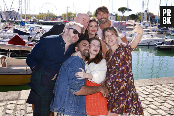 Thibaud Vaneck, Pierre Martot, Eleonore Sarrazin, , Laurent Kérusoré, Joakim Latzko, Marie Mallia, Léa François PLUS BELLE LA VIE Le festival de fiction TV de La Rochelle samedi 17 septembre 2022. © Christophe Aubert via Bestimage