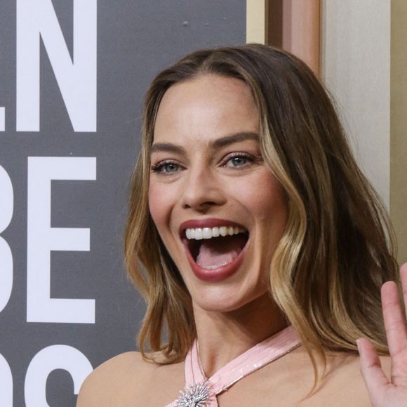 Margot Robbie au photocall de la 80ème cérémonie des Golden Globe, au "Beverly Hilton" à Los Angeles, le 10 janvier 2023. 