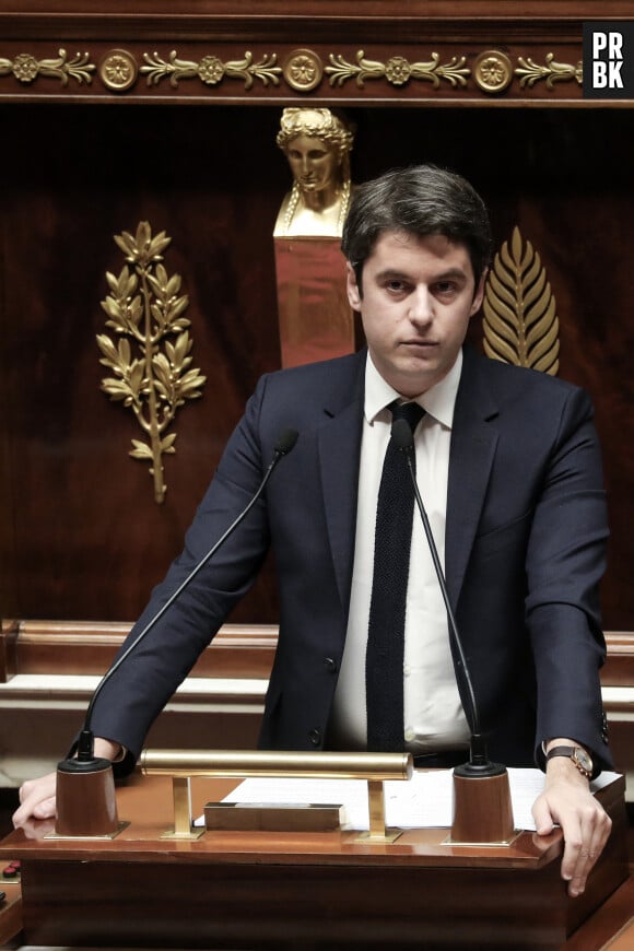 Gabriel Attal, lors du débat sur le projet de loi relatif à la réforme du système de retraite, à l'Assemblée nationale, à Paris, le 6 février 2023 © Stéphane Lemouton / Bestimage