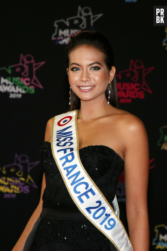 Vaimalama Chaves, Miss France 2019 - 21ème édition des NRJ Music Awards au Palais des festivals à Cannes le 9 novembre 2019. © Dominique Jacovides/Bestimage