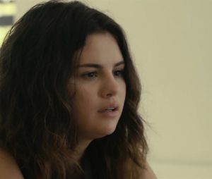 Selena Gomez devient franche dans le prochain documentaire Apple TV + "Selena Gomez: My Mind and Me". "Sois juste qui tu es, Selena. Personne ne se soucie de ce que vous faites", déclare Gomez dans la bande-annonce, qui a été dévoilée lundi en l’honneur de la Journée mondiale de la santé mentale.