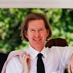 Doit-on "réécrire" des classiques de la littérature jeunesse "problématiques" comme Charlie et la chocolaterie ? Wes Anderson déteste l'idée