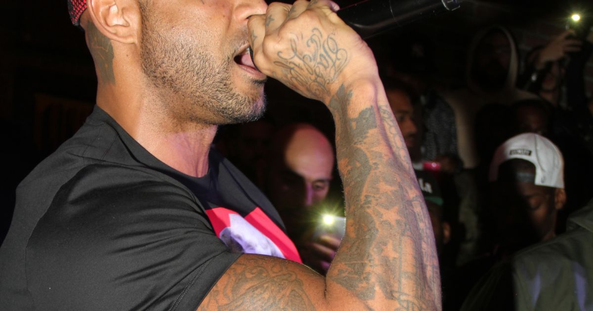 Booba, Rohff, Sadek, Dosseh… Le rap français se mobilise contre l’interdiction de l’abaya à l’école – Purebreak Booba, Rohff, Sadek, Dosseh… Le rap français se mobilise contre l’interdiction de l’abaya à l’école – Purebreak