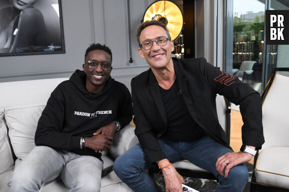 Semi-Exclusif - Ahmed Sylla et Julien Courbet - Personnalités à la soirée "Football Palace" à l'Hôtel Barrière Le Fouquet's Paris pour BarrièreBet. Le 23 juin 2021 © Coadic Guirec / Bestimage