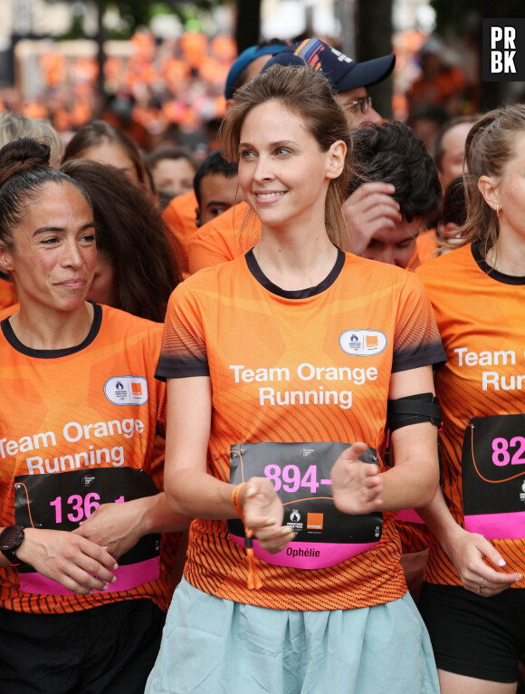 Ophélie Meunier (présentatrice) lors du marathon Orange Night Run, une boucle de 5,274 km le long des quais de Seine, pour tenter de remporter l'un des 1000 dossards pour le Marathon Pour Tous des Jeux Olympiques de Paris 2024, à Paris, France, le 17 juin 2023. © Jonathan Rebboah/Panoramic/Bestimage