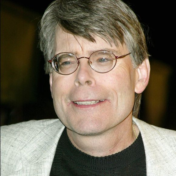 "STEPHEN KING" 1ERE DE "DREAMCATCHER" A LOS ANGELES "PORTRAIT" "HOMME" "LUNETTES"