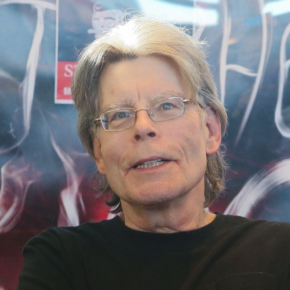 Stephen King - Paris, le 13 11 2013 - Seance de dedicace a l'occasion de la sortie du dernier livre de Stephen King "Docteur Sleep" au Mk2 Bibliotheque 