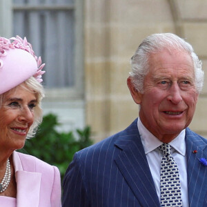 Le roi Charles III d'Angleterre et la reine consort Camilla Parker Bowles reçus au palais de l'Elysée à Paris par Emmanuel Macron et sa femme Brigitte, à l'occasion de leur visite officielle de 3 jours en France, le 20 septembre 2023. 