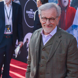 Steven Spielberg - Photocall de l'ouverture du TCM Classic Film Festival avec la projection du film E.T., l'extra-terrestre à Hollywood le 21 avril 2022.
