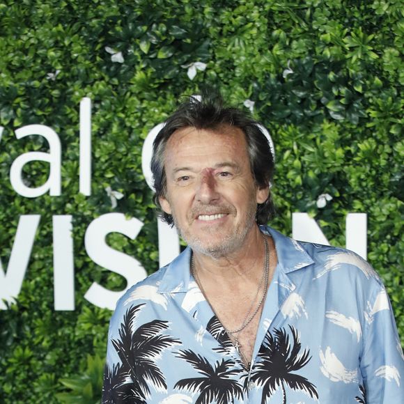 Jean-Luc Reichmann au photocall de la série "Leo Mattei, Brigade des mineurs" lors du 62ème Festival de Télévision de Monte-Carlo, à Monaco, le 19 juin 2023. © Denis Guignebourg/BestImage 
