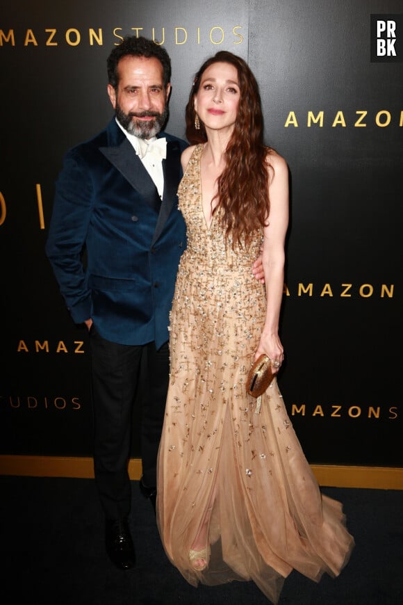 Tony Shalhoub et Marin Hinkle à l'after party Amazon Studios de la 77ème cérémonie annuelle des Golden Globe Awards à l'hôtel Beverly Hilton à Los Angeles, Californie, Etats-Unis, le 5 janvier 2020.