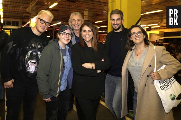 Exclusif - Valérie Bénaïm, Guillaume Genton, Emilie Lopez avec sa compagne Noémie Lefort et Gilles Verdez - Soirée Hommage à Jean-Pierre Bacri au Ground Control Gare de Lyon à Paris le 4 février 2022. © Cédric Perrin / Bestimage 