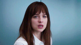 Dakota Johnson brise le tabou de la dépression : elle confie son remède aussi mignon que drôle
