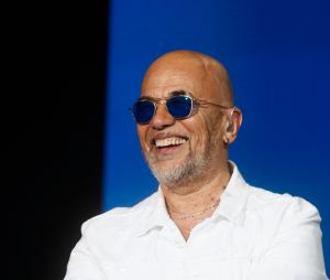 Exclusif - Pascal Obispo - Enregistrement de l'émission "Les chansons de l'été" dans les Arènes de Nîmes, présentée par N.Aliagas et diffusée le 17 juin sur TF1 © Bruno Bebert-Christophe Clovis / Bestimage