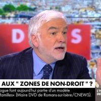 "Vous ne pouvez pas dire ça" : un chroniqueur de Pascal Praud ose contredire Robert Ménard, l'animateur explose sur CNews