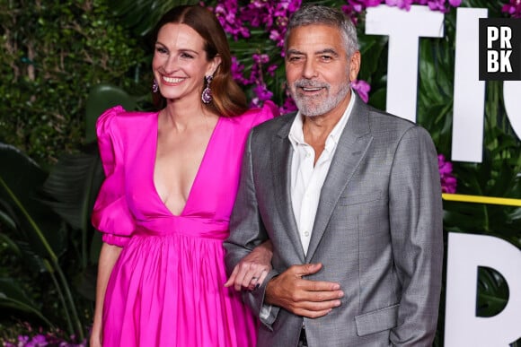 Julia Roberts, George Clooney - Première du film "Ticket to Paradise" à Los Angeles, le 17 octobre 2022.