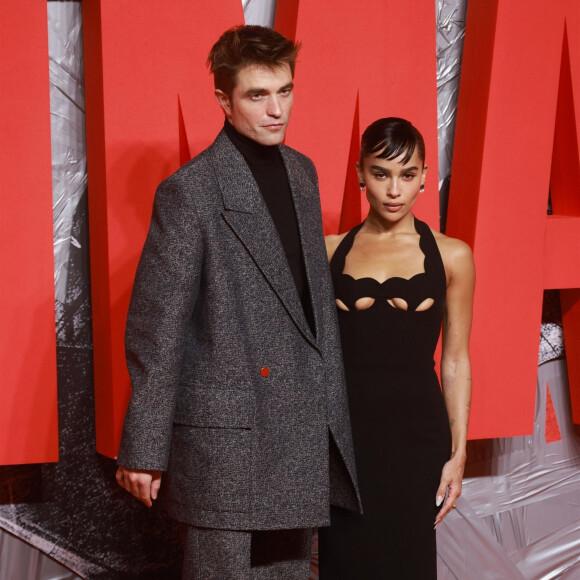 Robert Pattinson et Zoé Kravitz à la première du film "The Batman" à Londres, le 23 février 2022.