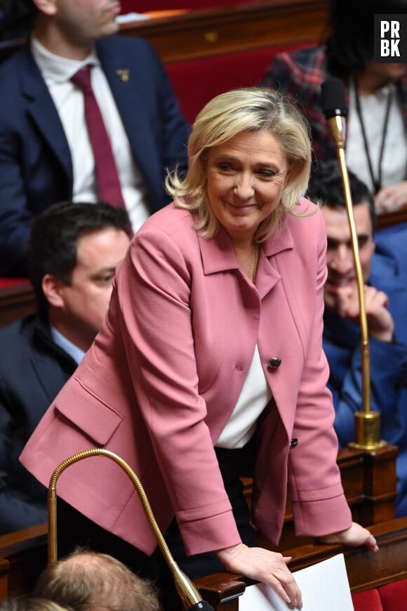 Marine Le Pen - Séance de questions au gouvernement à l'Assemblée nationale, le 27 février 2024. © Lionel Urman / Panoramic / Bestimage