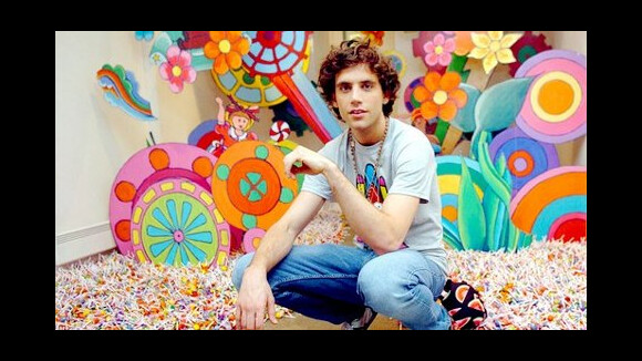 Mika ... Il drague via internet