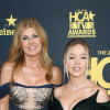 Connie Britton, Sydney Sweeney au photocall de la soirée HCA TV Awards au Beverly Hilton à Los Angeles le 13 août 2022.
