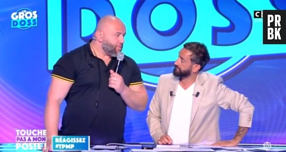 "Pas de violence s'il vous plaît" : frayeur dans TPMP, un spectateur s'énerve dans le public, l'équipe de Cyril Hanouna sous le choc