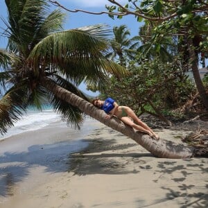 Maeva Coucke en Martinique avec le maillot de l'équipe de France