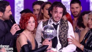 "J'avais fait la pleureuse de service" : Natasha St-Pier revient sur les coulisses de Danse avec les stars 2024 et son lien avec le public