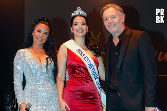 Milla Jasmine, Anaïs Bressy (Miss Esthétique 2022), Jean-Michel Maire - Première édition du concours "Miss Esthétique" consacré à la diversité de la beauté féminine à la Cigale, à Paris, France. © Christophe Clovis / Bestimage